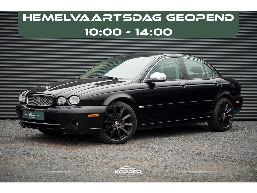 51043852